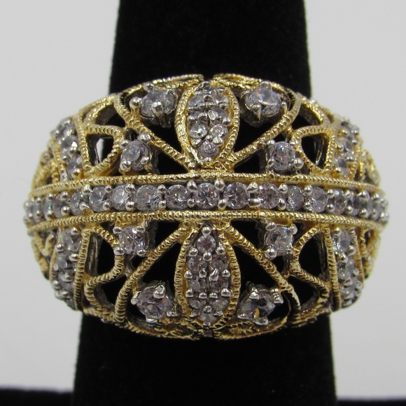 Jewelry - Size 7 Sterling Silver Ornate CZ Diamond Band Ring